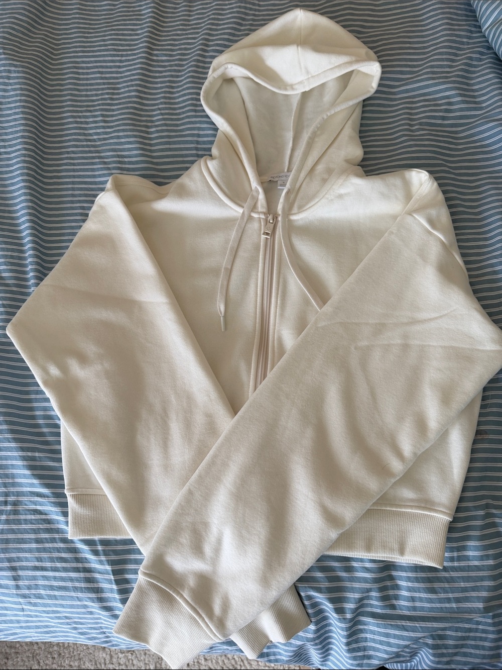 Beyond Yoga Light Cream Cropped Full-Zip Hoodie